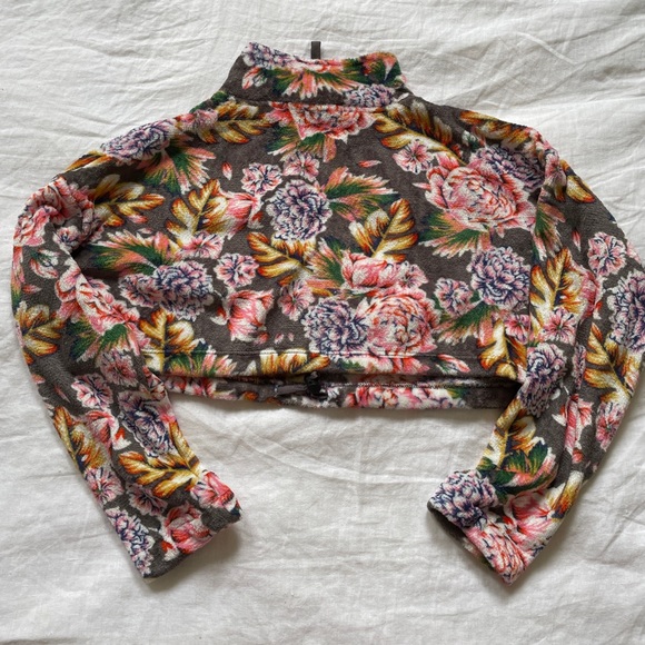 Cropped 1/4 Zip sweatshirt Urban Outfitters - Picture 2 of 3